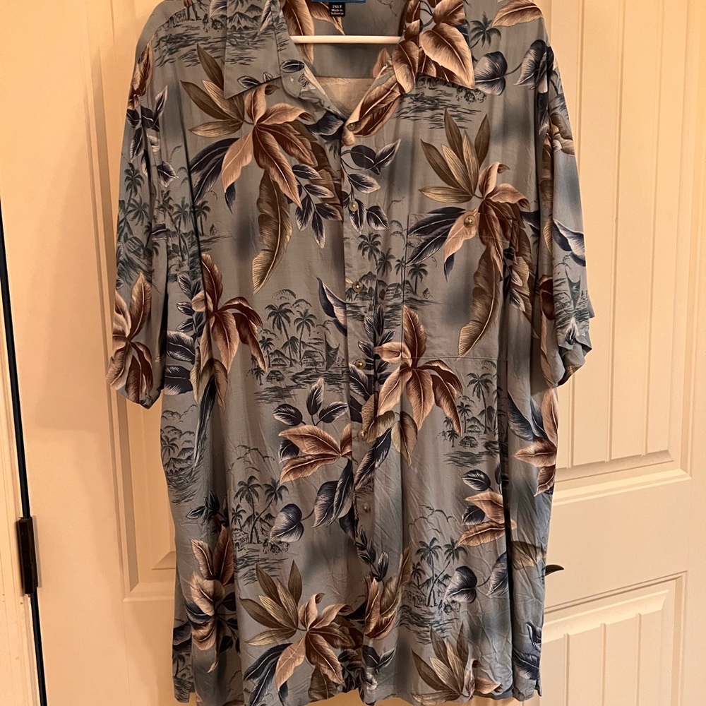 Men’s Tropical Print Button Down Shirt
